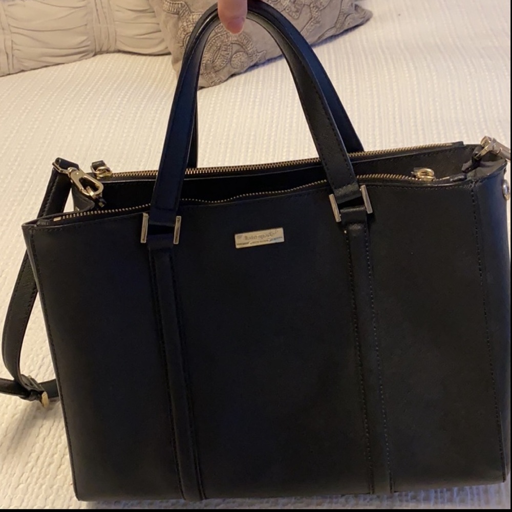 Black Kate spade purse